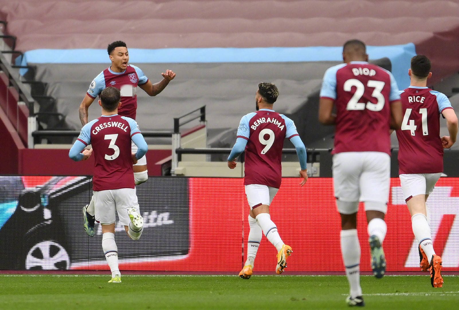 体育行业的 体育行业的